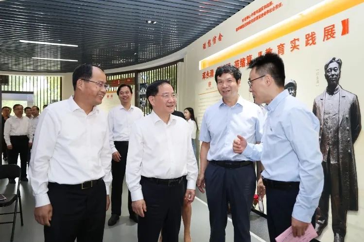 國家工信部赴南京航空航天大學、南京理工大學、江蘇省通信管理局調研，強調大數據、數字強國戰略